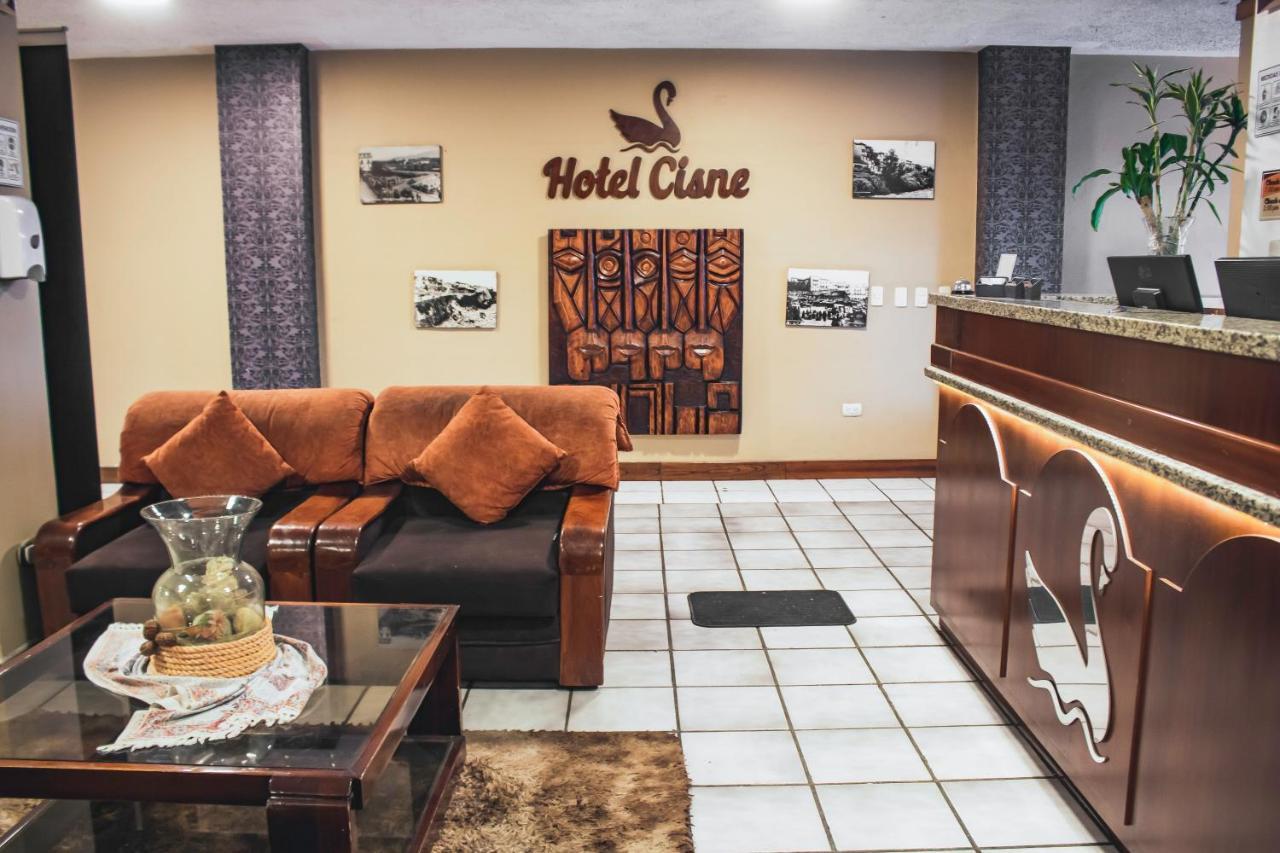 Hotel Cisne Куенка Екстериор снимка