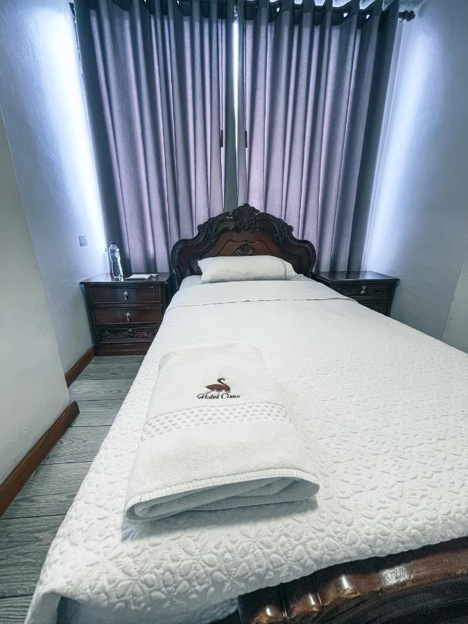 Hotel Cisne Куенка Екстериор снимка