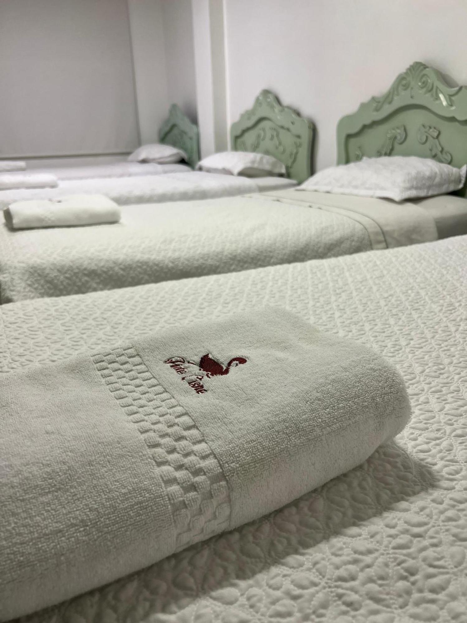 Hotel Cisne Куенка Екстериор снимка