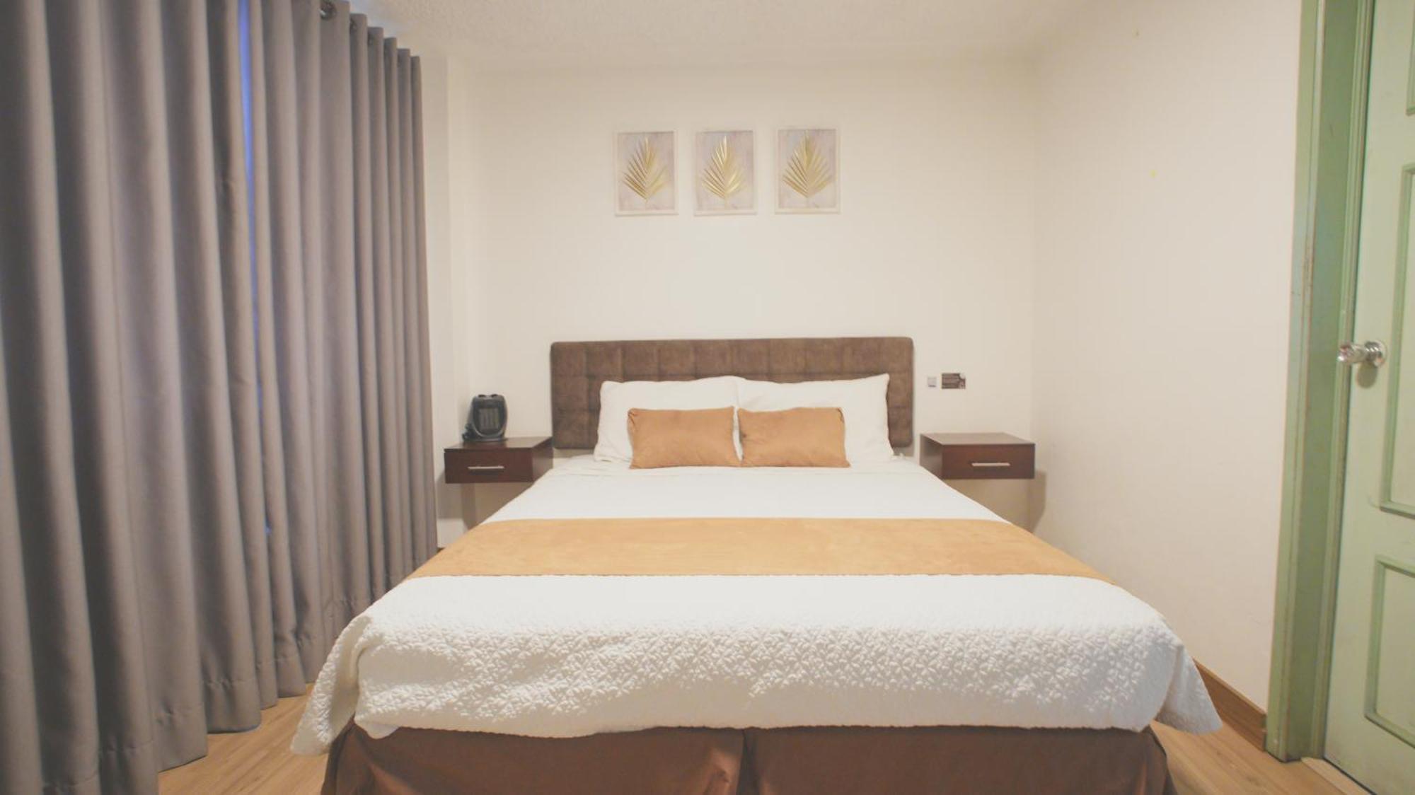 Hotel Cisne Куенка Екстериор снимка